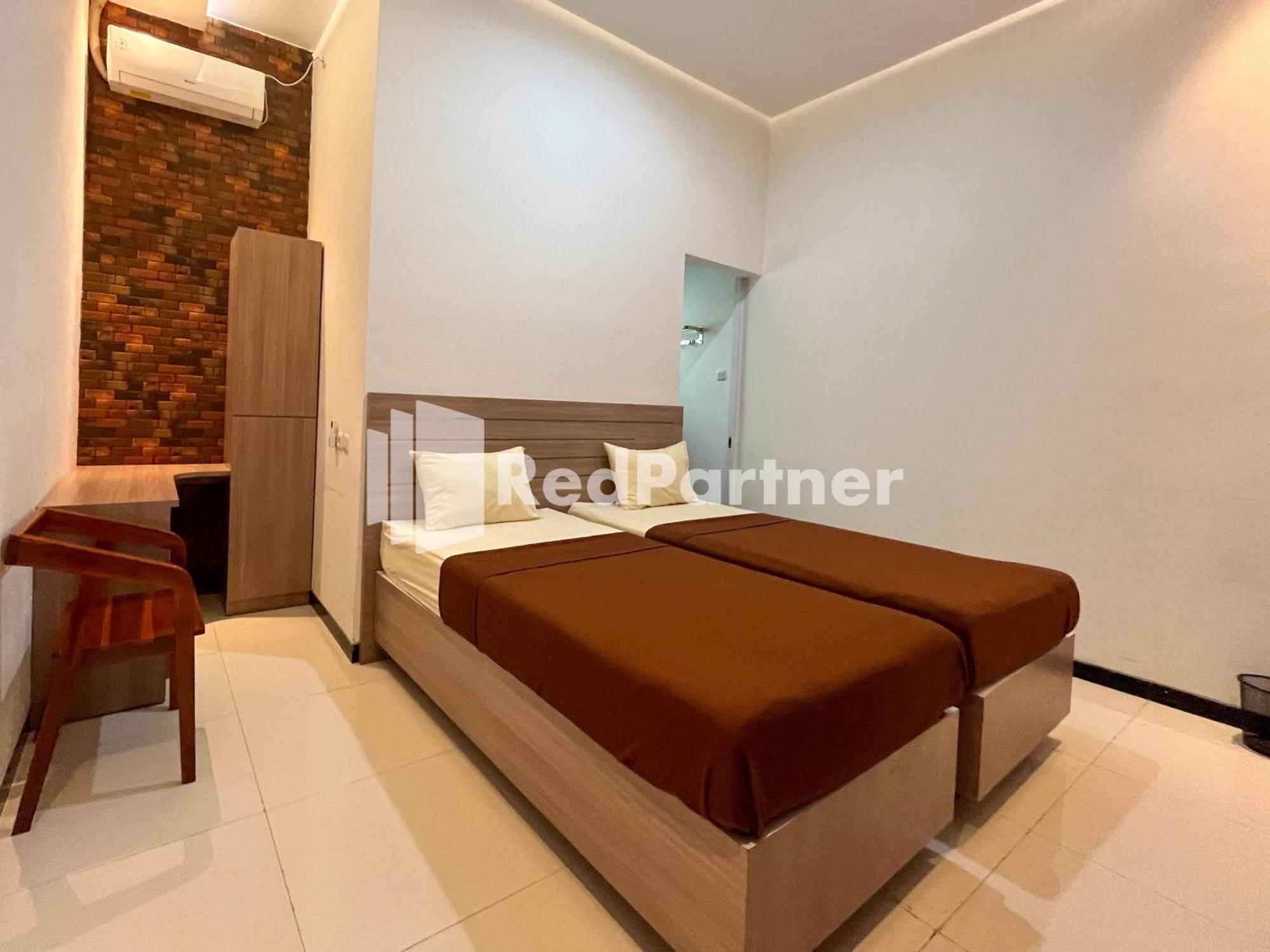 Griya Borobudur Malang Syariah Redpartner Blimbing  Buitenkant foto