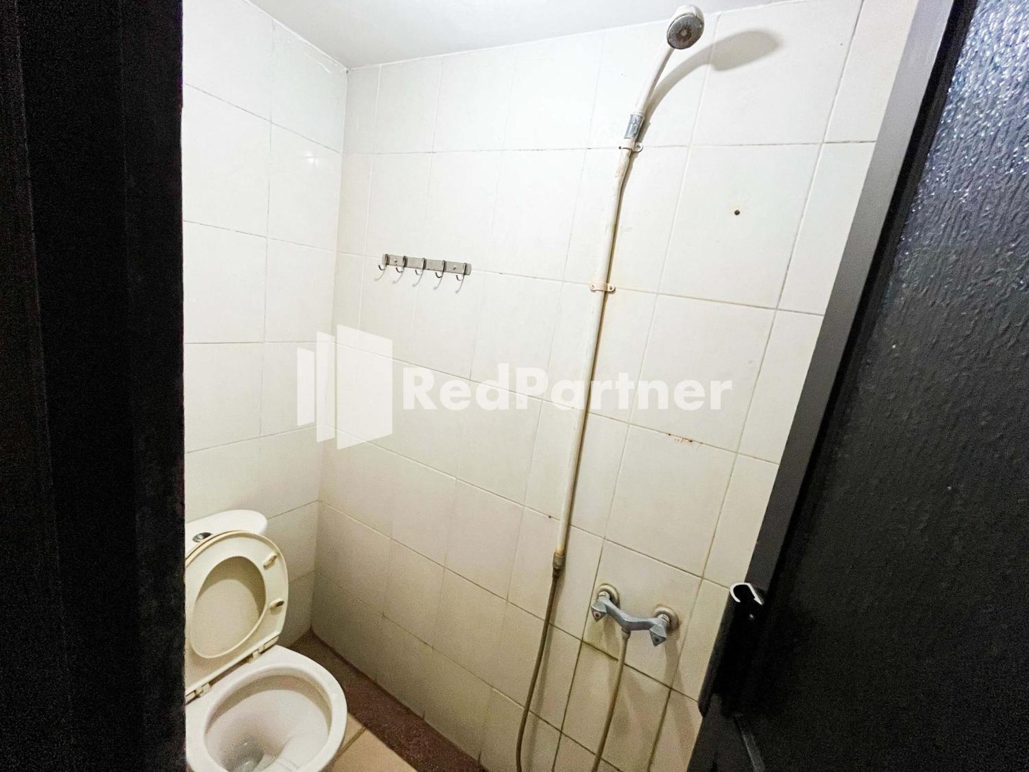 Griya Borobudur Malang Syariah Redpartner Blimbing  Buitenkant foto